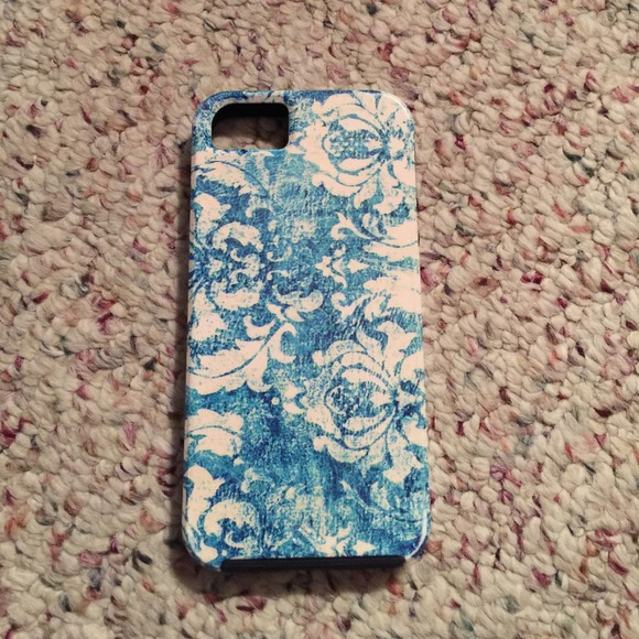Accessories - iPhone 5 Blue and White Rose Case