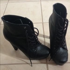 ❌Sold❌Black boots