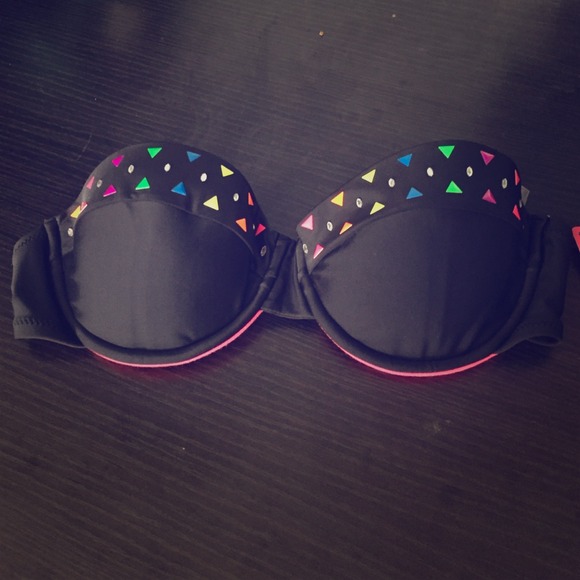 NWT Padded Bathing Suit Top