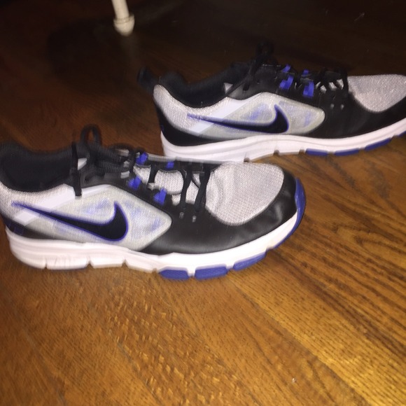 Men's Nike dart