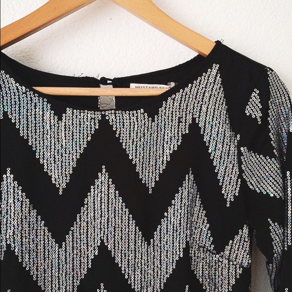 ✨Host Pick✨Chevy's Sequin Shift Dress - Picture 3 of 4