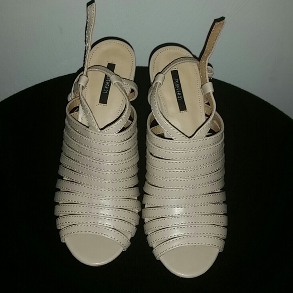 New Forever 21 beige buckle up wedges size 7