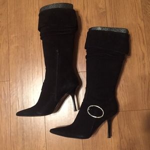 Guess suede boots