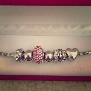 Pandora inspired "love" bracelet 💕
