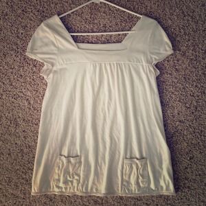 cream Aeropostale short sleeve shirt