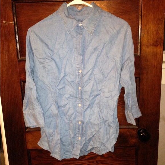 Light blue bottom-up shirt - Picture 1 of 3