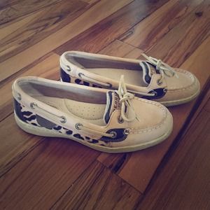 Sperry top-sider slip ons