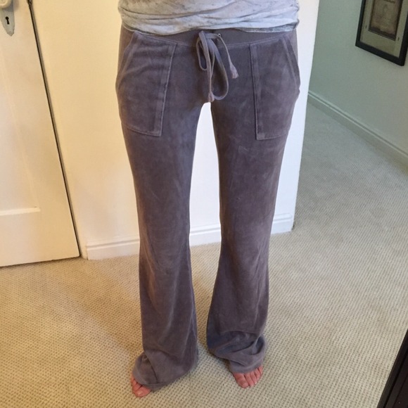 Juicy Couture Pants - Juicy velour pants size P.