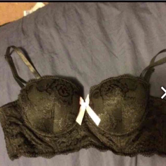Black lace bra