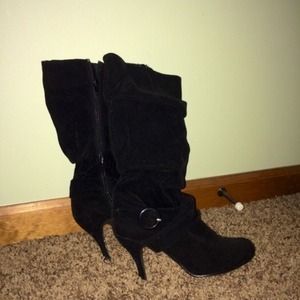 Charlotte Russe👢Suede Black Boots👢