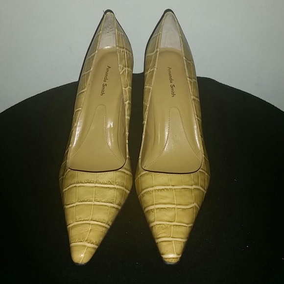 Amanda Smith Camel croc pumps