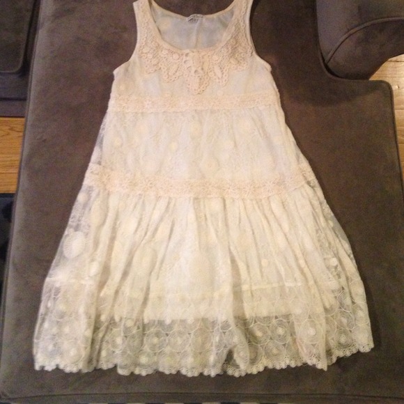 Lace Dress in Off White