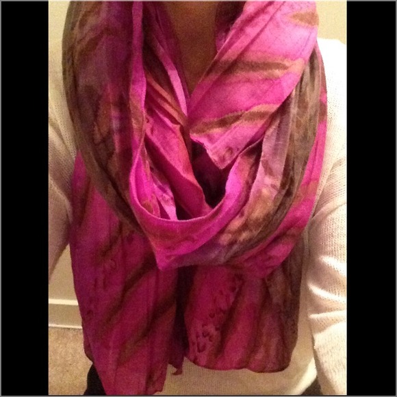 Nordstrom Accessories - 🌷 Nordstrom multi colored scarf