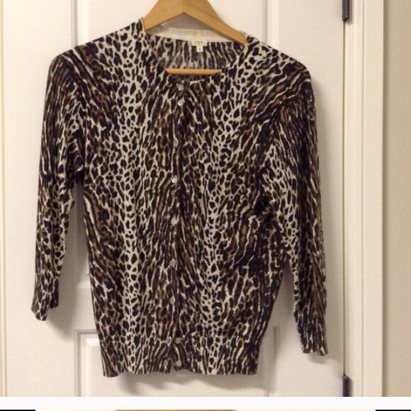 Price⬇️ JCREW Sweater Small but fits like a medium