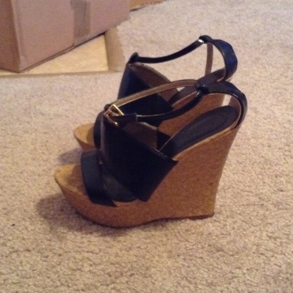 Wedge heels