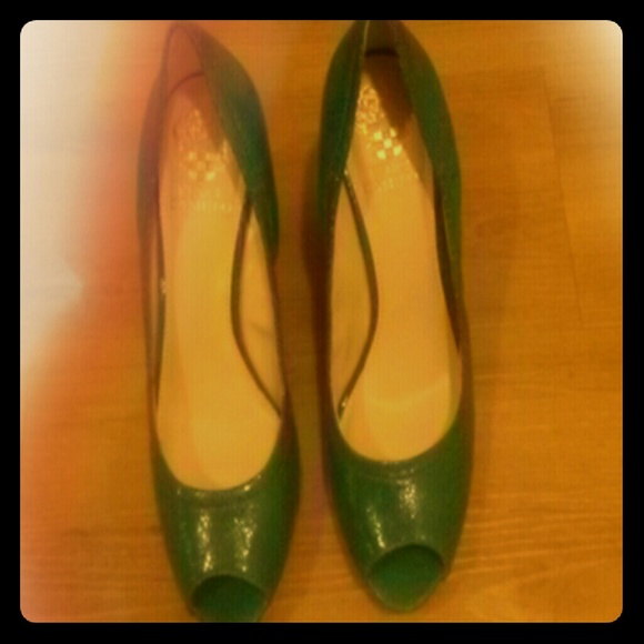 Vince Camuto wedges, teal, brand new!