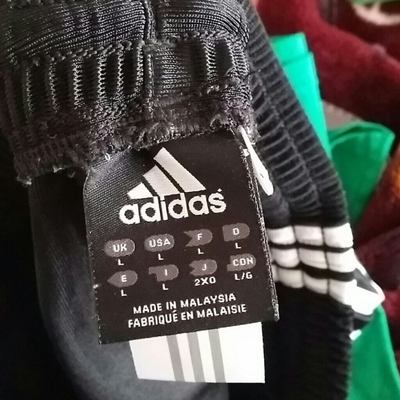 SOLD Brand new satin Adidas work-out shorts - Picture 3 of 3