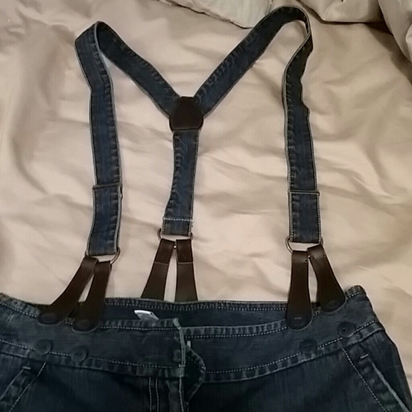 wide leg jeans with suspenders
