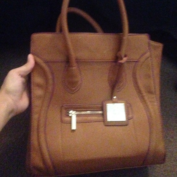 •HANDBAG•