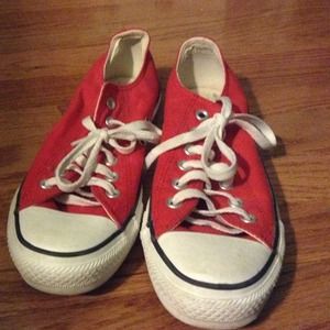 Red converse