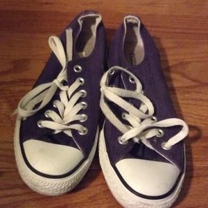 Purple converse