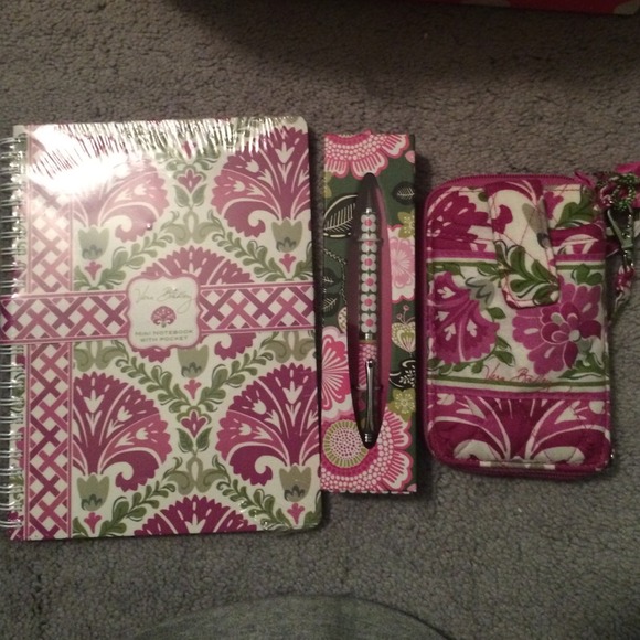 Vera Bradley bundle in "julep tulip"