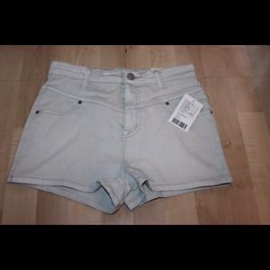 BDG Super High Rise Short
