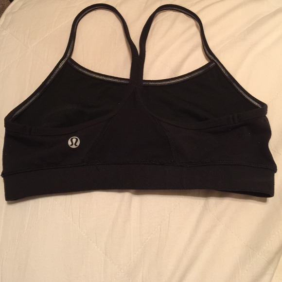 Lululemon Flow Y bra! Size 6, perfect condition