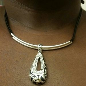 Black and silver detailed necklace