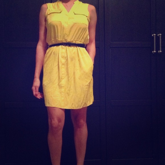 BNWT. Yellow dress.