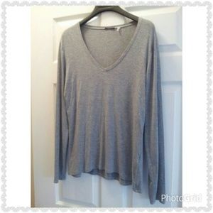 Grey long sleeve shirt in great condition.
