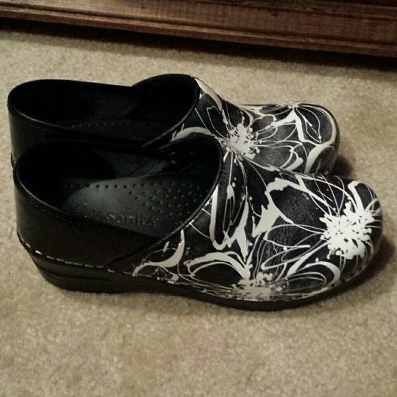 Clogs