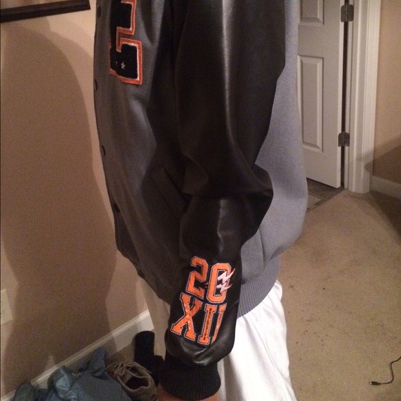 Ed Hardy jacket - Picture 2 of 4