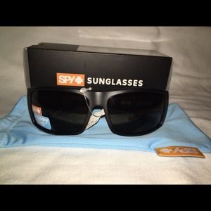 SPY sunglasses. Never worn!