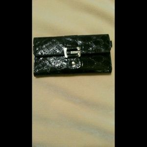 **SOLD ***Genuine GUESS Black Wallet
