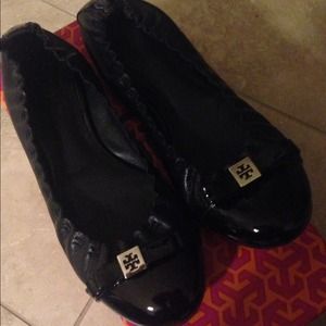 Tory Burch black and silver flats