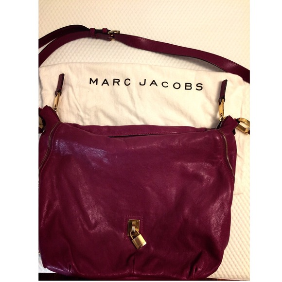 Marc Jacobs Cross Body Bag