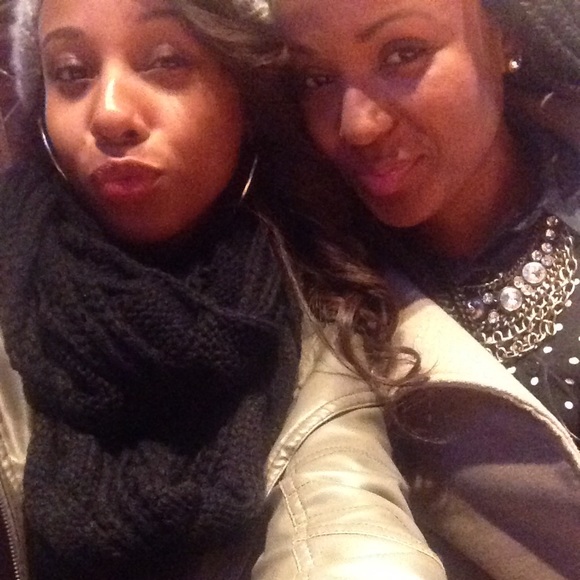 ⤵️Reduced Infinity Scarf‼️ - Picture 4 of 4