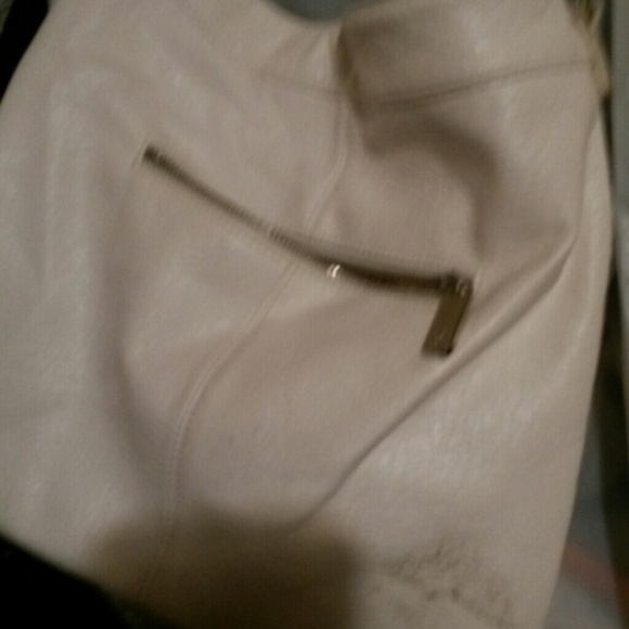 Purse - Picture 3 of 4