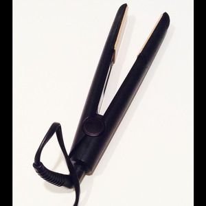🎀GHD Classic 1 inch styler🎀