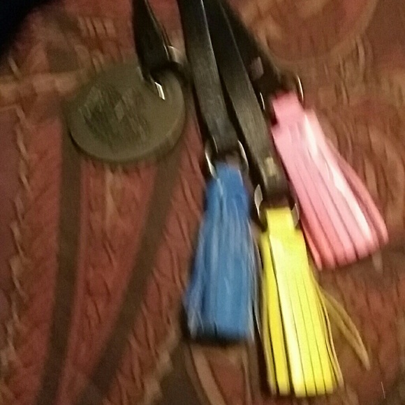 Soft Black Velvet  Bow ties on each side w/pockets - Picture 2 of 4