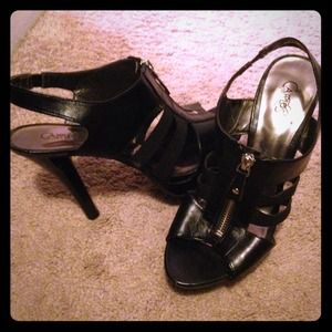 Carlos Santana Heels