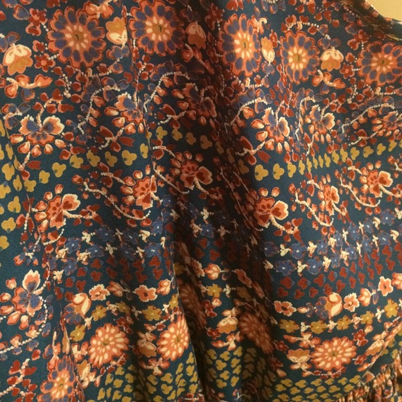 Patterned One Shoulder Top - Picture 2 of 2