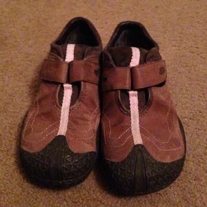 Gently used Tevas