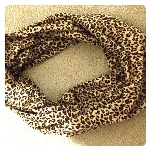 Leopard Infinity scarf