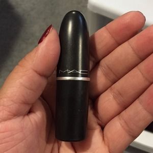 Rihanna lipstick