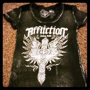Affliction size small tshirt