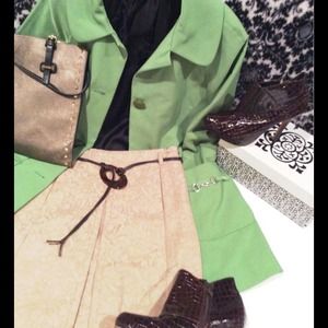 BNWT Sandstone Skirt ⚡️️️COO/Flash⚡️SALE