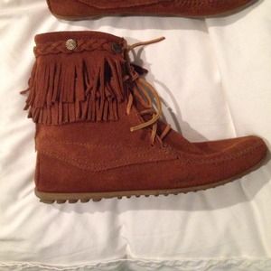 Minnetonka moccasins