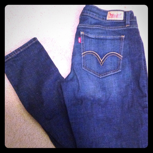 LEVI'S 524 Too Superlow Skinny jeans, dark wash